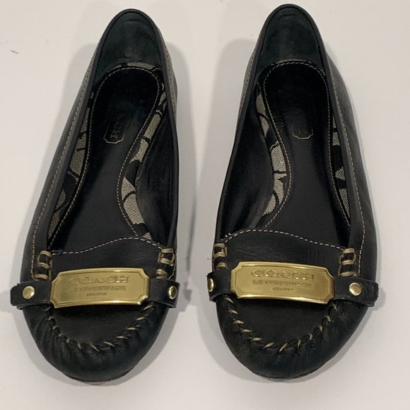 Coach Black Leather Olympia Loafers Flats Gold Tone Metal Logo Stitching Sz 6.5M - Picture 1 of 8